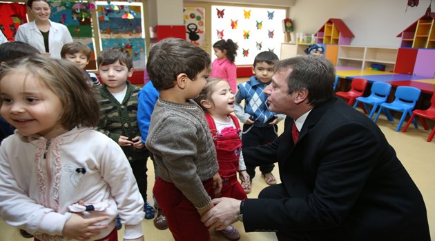 Miniklerin karne heyecanı