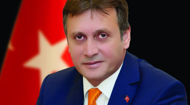 Mirac Kandilini kutladı