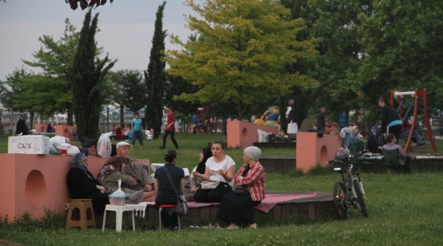 Ramazan, Seka Park’ta bir başka güzel