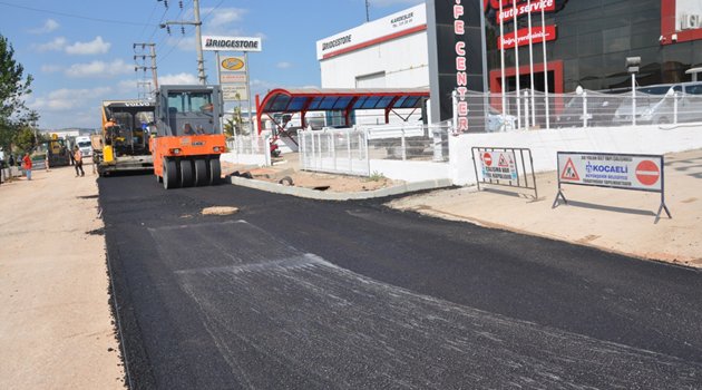 Sanayi Mahallesi yoluna titiz çalışma
