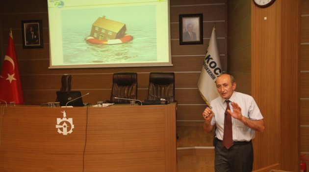 Şehir selleri ele alındı