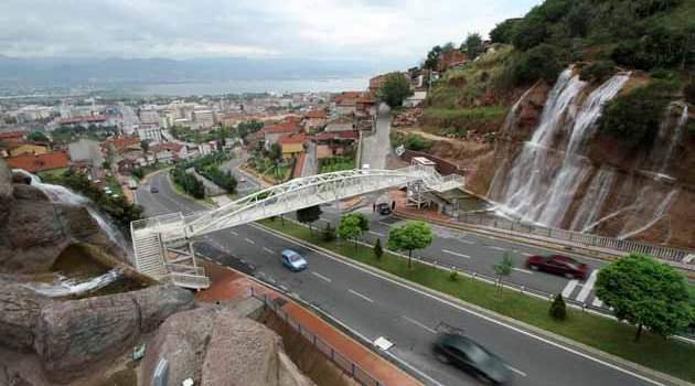 Şehrin içinde şelale keyfi