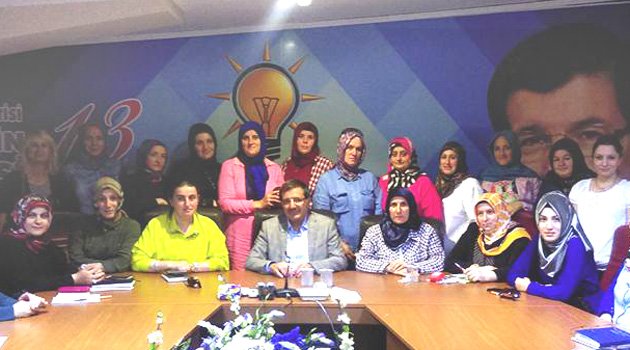 Şeker, teşkilatları ziyaret ediyor