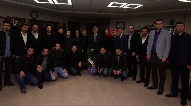 “Siyaset yaşadığın şehre sahip çıkmaktır”