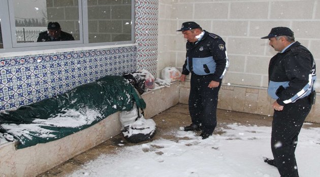 Soğukta kimse aç ve açıkta kalmasın