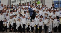 307 çocuk erkekliğe adım attı
