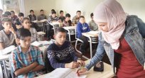 70 bin Suriyeli okula başlıyor