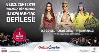 Ünlü mankenler Center’da podyumda çıkıyor