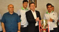Kararını verdi, bırakıyor!..