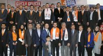 Gençlik Emre Kahraman'a emanet