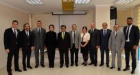 Validen avukatlara ziyaret