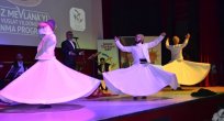 “Ya olduğun gibi görün, ya göründüğün gibi ol”