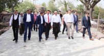 Başkan, ‘’Beton yolda atağa geçtik’’