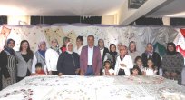 Başkan, Halk Eğitim’in hünerli hanımlarını kutladı