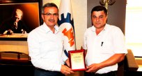 Başkan Köşker’e hizmet teşekkürü