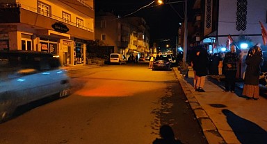 Düzce'de 5.9 büyüklüğündeki deprem! 