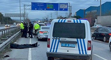  Gebze'de hafif ticari aracın çarptığı yaya öldü!