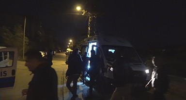 Silahla kendini eve kilitleyen şahıs 4 saatte ikna edildi!